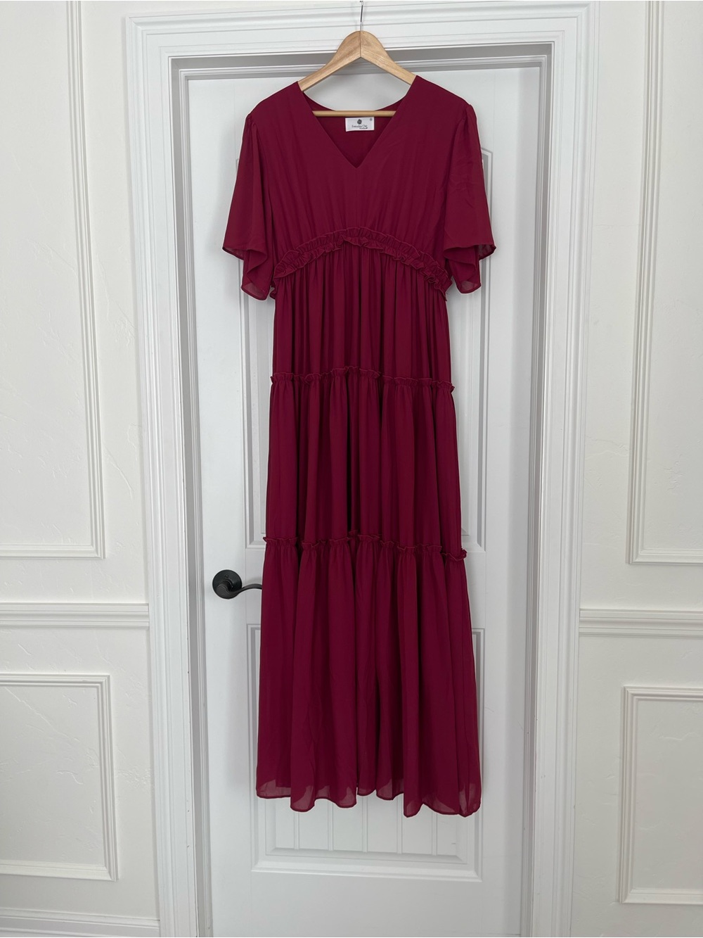 Women’s Tiered V-Neck Maxi Dress - Burgundy